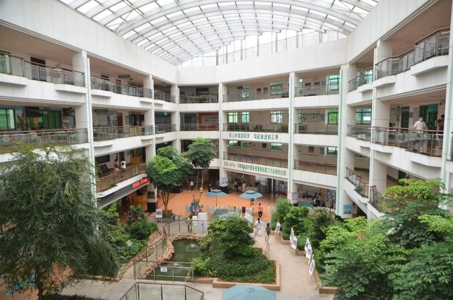 李杰兰主任工作所在医院（南海区第四人民医院）